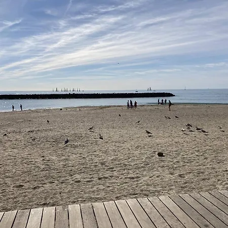 Au Cap D'agde - 4 Pers. - Fr-1-880-9 *